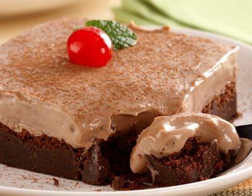 Torta de chocolate cremosa receita muito maravilhosa e deliciosa